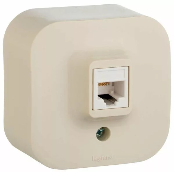 Розетка телефонная Legrand Quteo 782244 (слоновая кость)