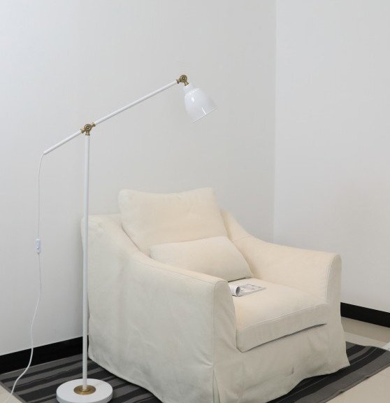 Торшер ArtStyle HT-729W